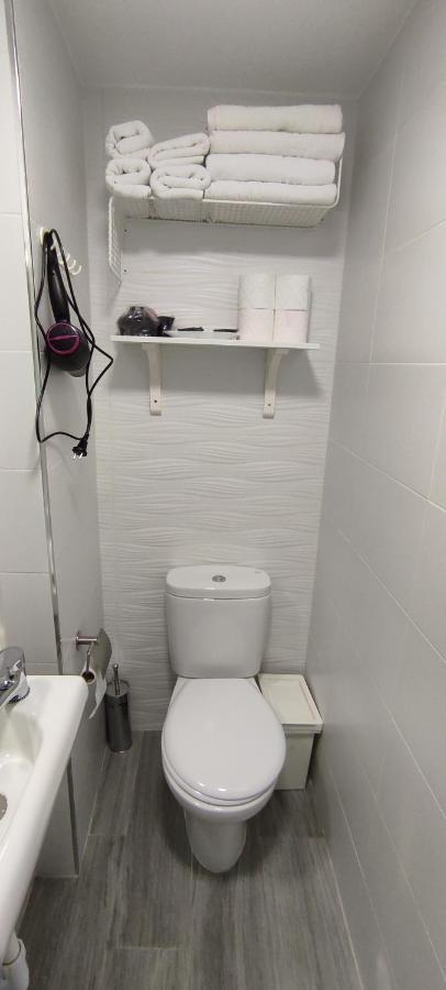 Apartamento Estudio Júpiter Benalmádena Cerca Playa Exterior foto